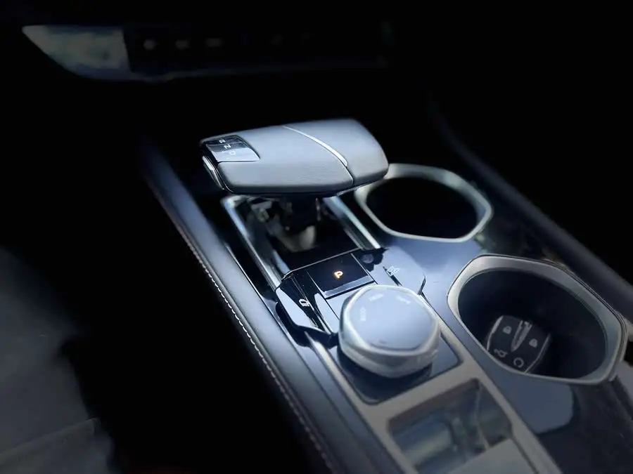 Yidong 2024 Plus Blue Whale NE 1.4T GDI DCT High Energy Edition