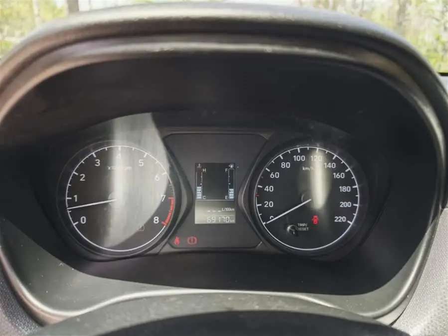 2020 هيونداي رينا 1.4 لتر يدوي GL تحديث