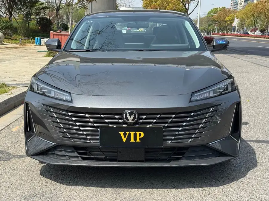 ييدونغ 2024 1.5T GDI أوتوماتيكي فئة متميزة