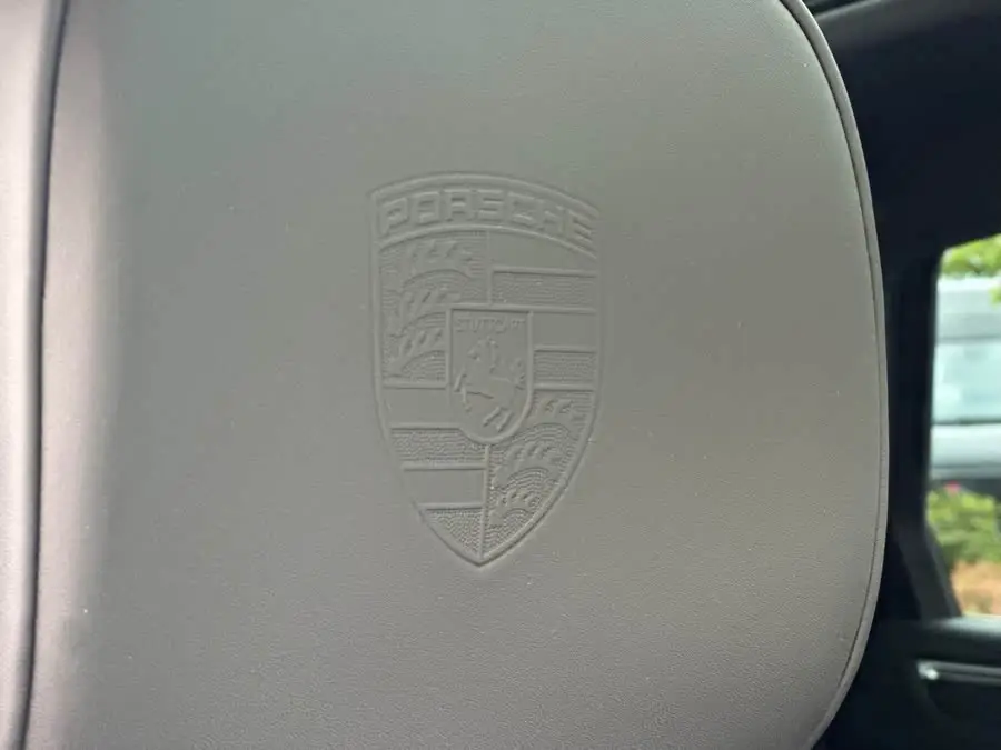 2023 Macan Macan 2.0T