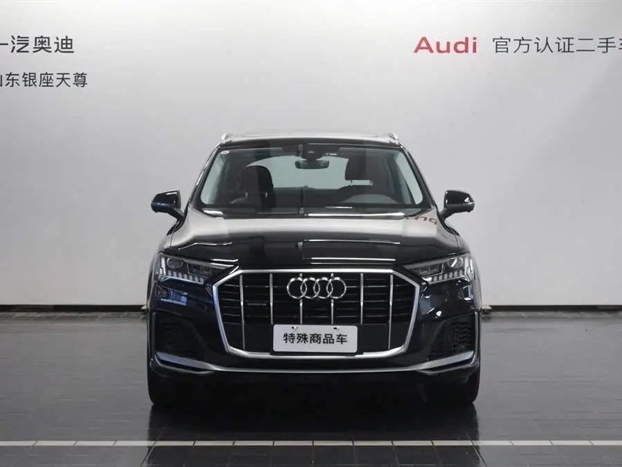 Audi Q7 2023 55 TFSI quattro S line Sport