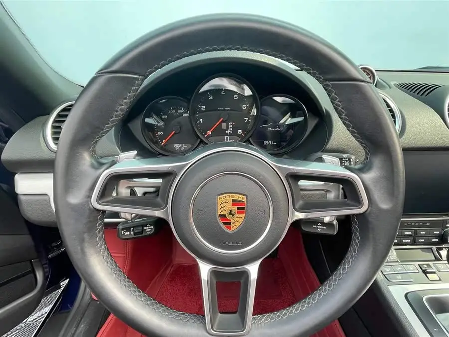 Porsche 718 2020 Model Boxster 2.0T