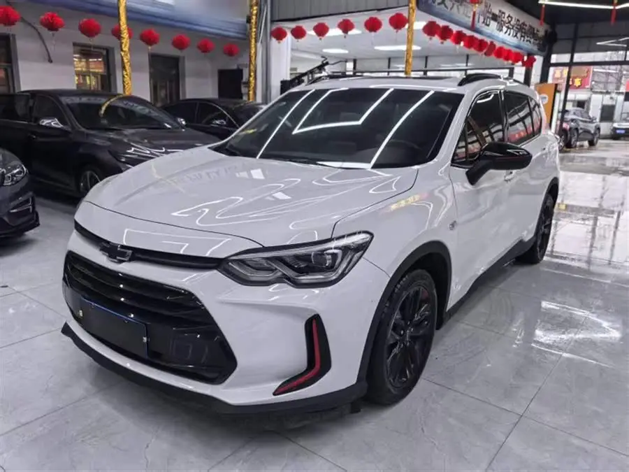 2020 Wuling Hongguang Plus Light Hybrid Redline 530T Automatic Enjoy Edition (5+2)
