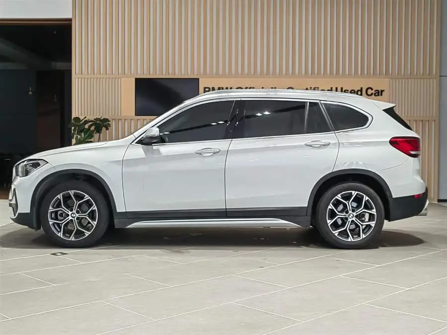 BMW X1 2022 sDrive20Li Fashion Edition