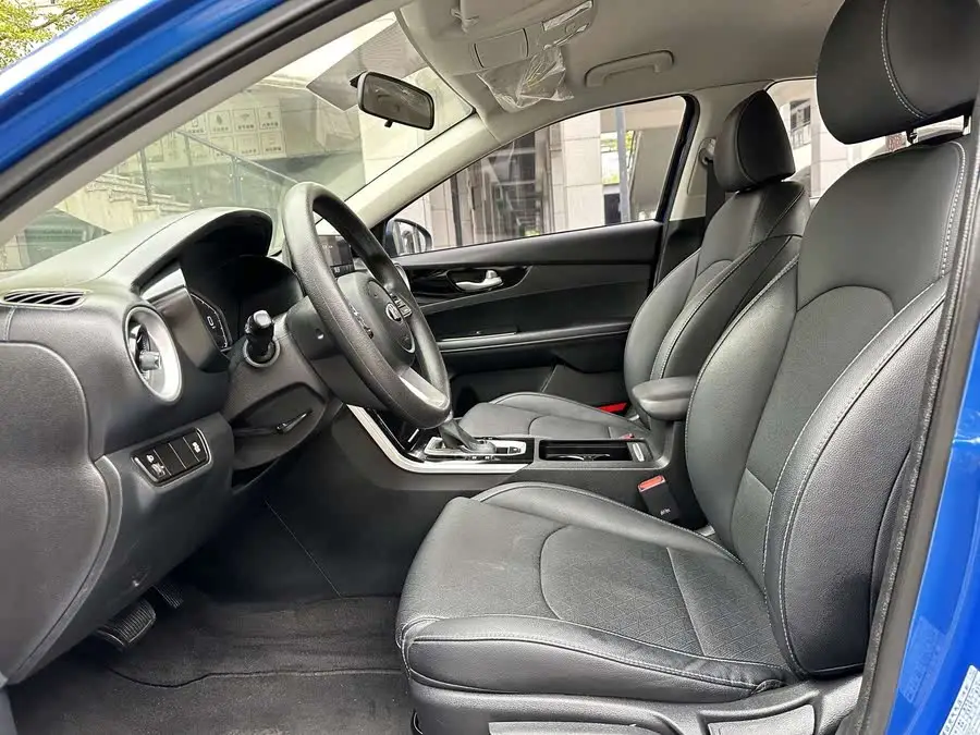 كيا K3 2019 1.5L CVT النسخة الجديدة