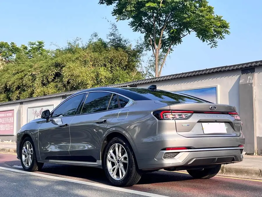 2022 Ford Mondeo Facelift EcoBoost 245 Luxury