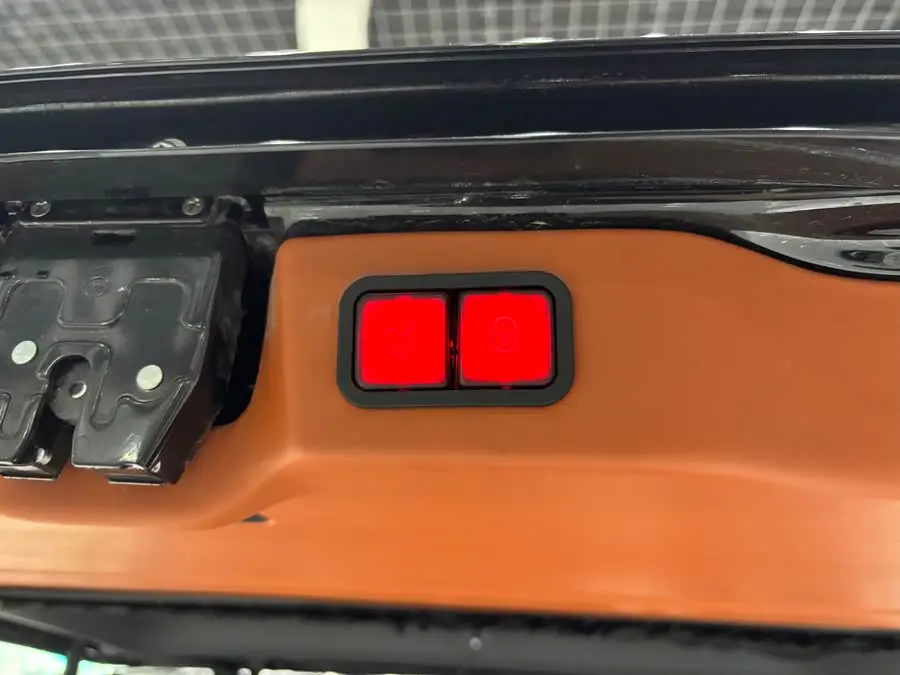 Vito 2023 2.0T Business Version 7-Seater