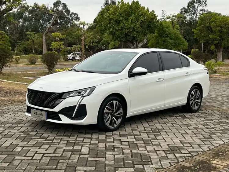 Peugeot 408 2022 1.6T Chase Light Edition