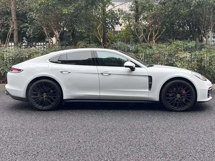 2023 Panamera 2.9T Platinum Edition