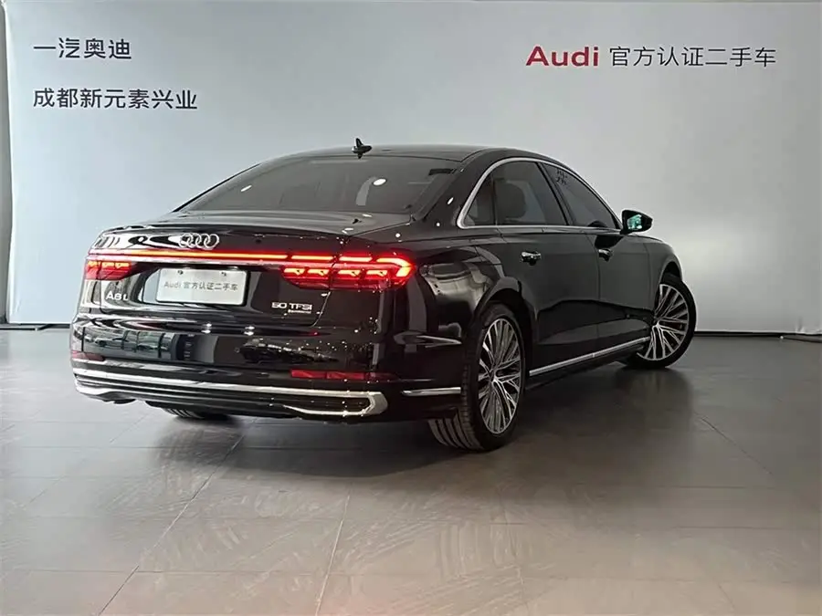 Audi A8 2024 A8L 50 TFSI quattro Premium