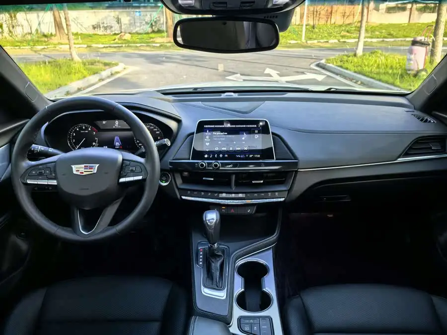 Cadillac CT4 2021 28T Luxury