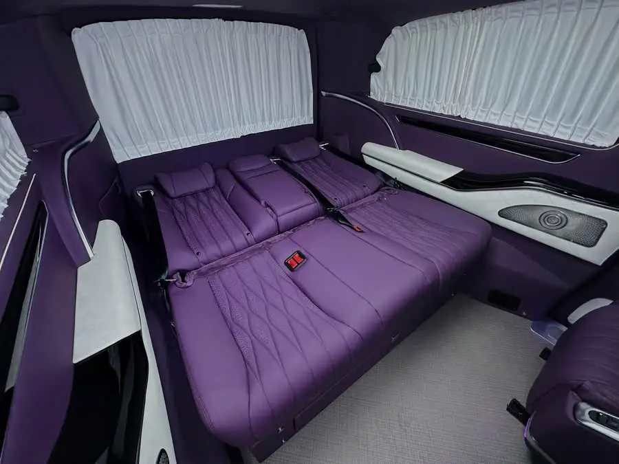 Vito 2024 2.0T Business Edition 7-seater