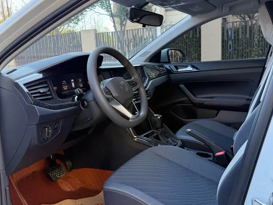 لاميدا 2023 الجديدة الحادة 1.5 لتر أوتوماتيكي النسخة الجديدة