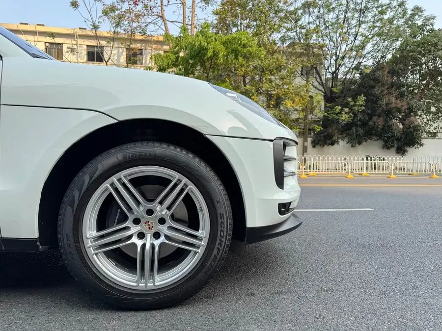 2021 Macan Macan 2.0T