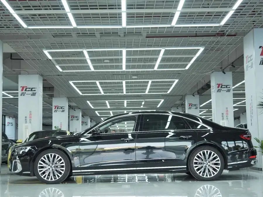 Audi A8 2024 A8L 50 TFSI quattro Premium