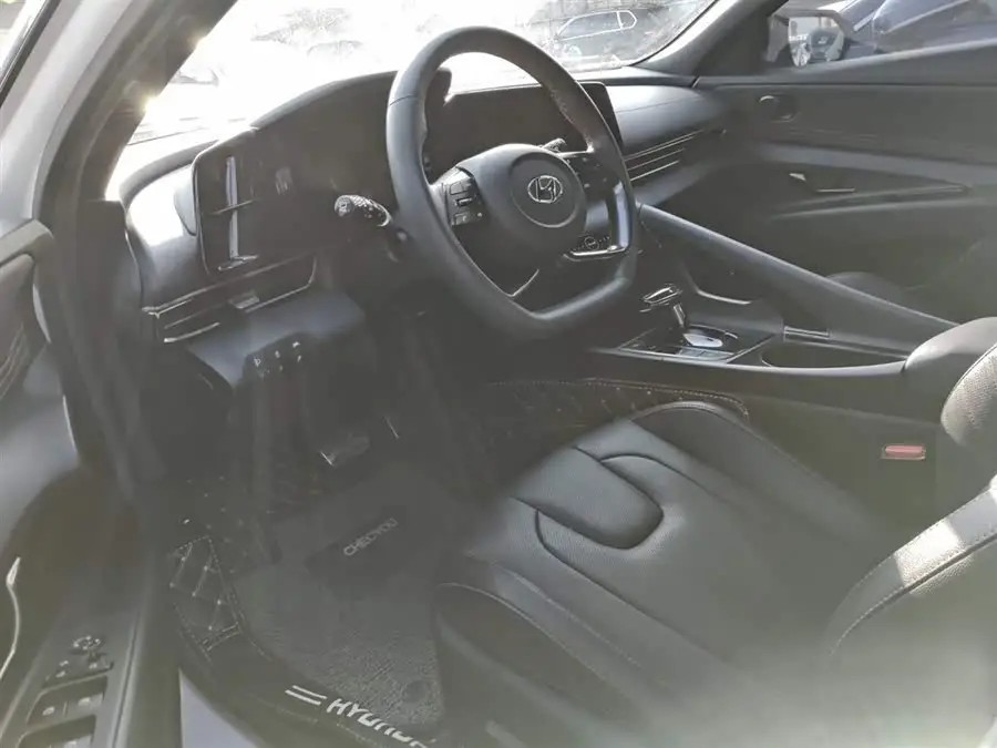 Elantra 2022 240TGDi DCT TOP Flagship Version