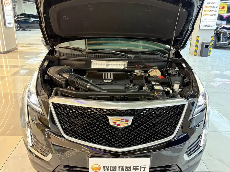 كاديلاك XT5 2023 2.0T دفع رباعي فئة البريميوم (الإصدار النهائي)