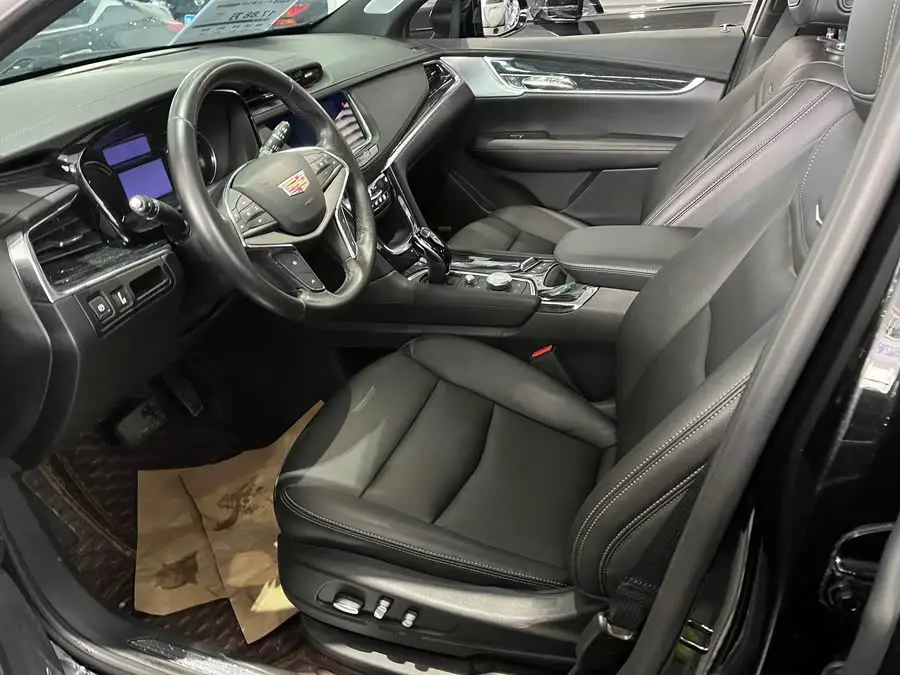 كاديلاك XT5 2022 2.0T فاخرة دفع ثنائي