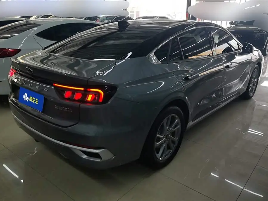2023 Ford Mondeo EcoBoost 245 Luxury