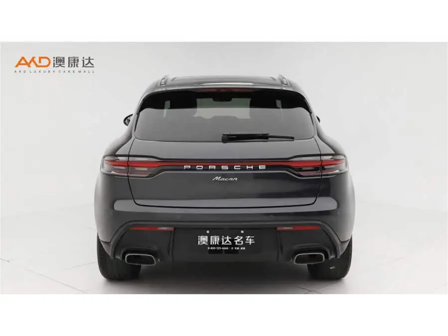 2023 Macan 2.0T