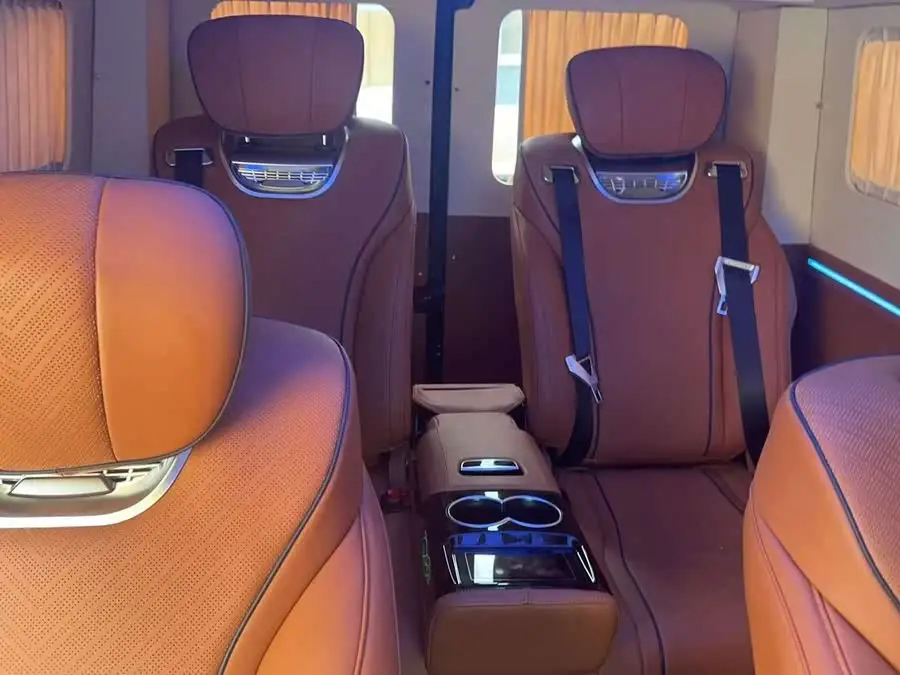 Ford Transit 2023 2.0T Diesel Automatic Commercial Travel Type Medium Wheelbase Low Roof 7/8/9 Seats