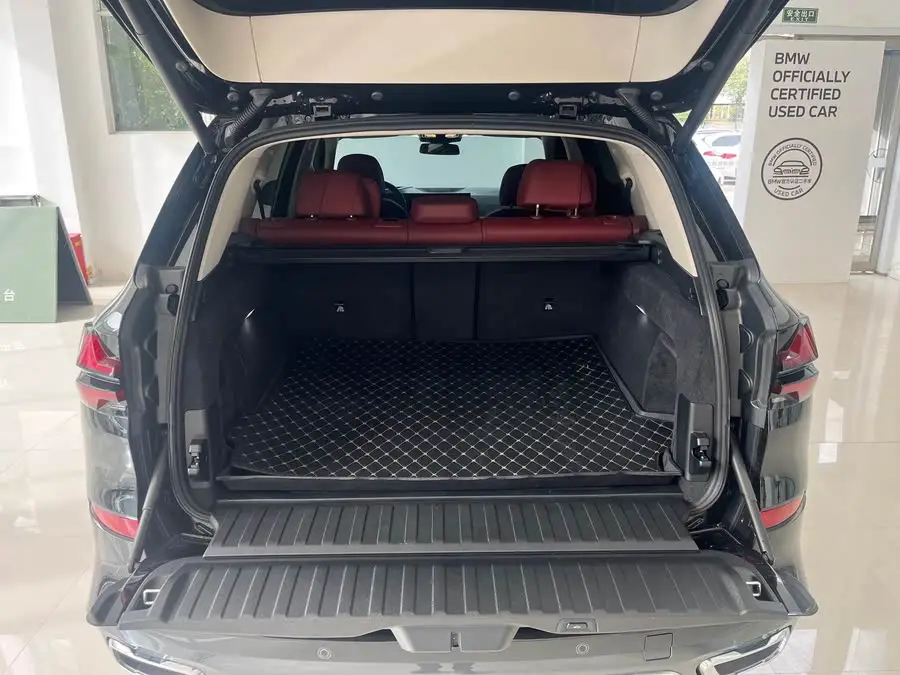 BMW X5 2023 xDrive 30Li Luxury M Sport Package