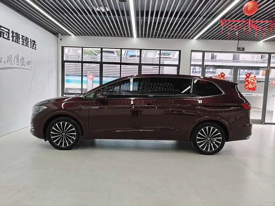 Volkswagen Viloran 2022 380TSI Flagship