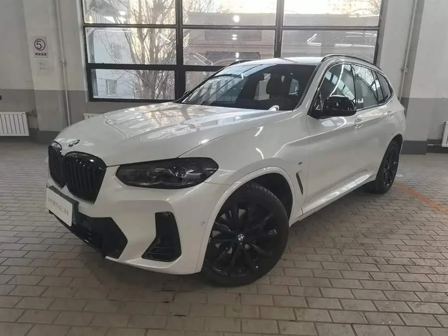 بي إم دبليو X3 2023 xDrive30i تميز مجموعة M ليلية