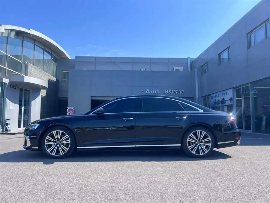 Audi A8 2023 Model A8L 50 TFSI quattro Selection