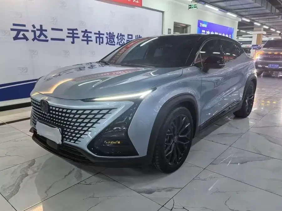 شانجان UNI-T 2022 2.0T إصدار الملاحة