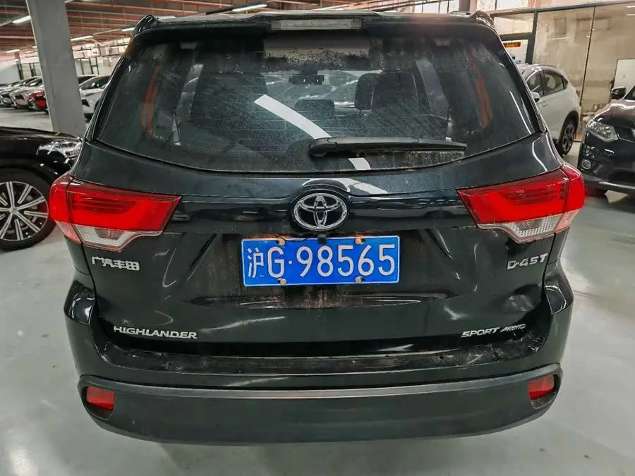 هايلاندر 2018 2.0T دفع رباعي فخم 7 مقاعد معيار VI