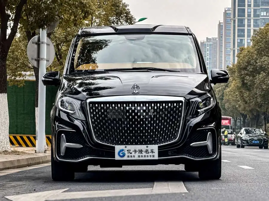 Vito 2023 Model 2.0T Elite Version 7-Seater