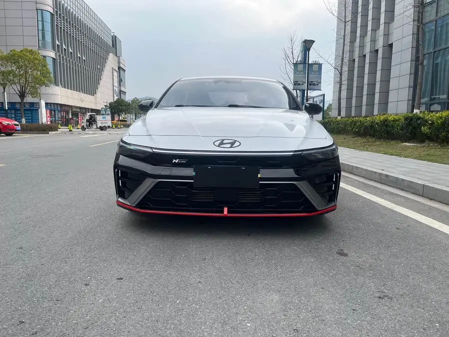 2023 هيونداي إيلانتر 240TGDi DCT N لاين LUX