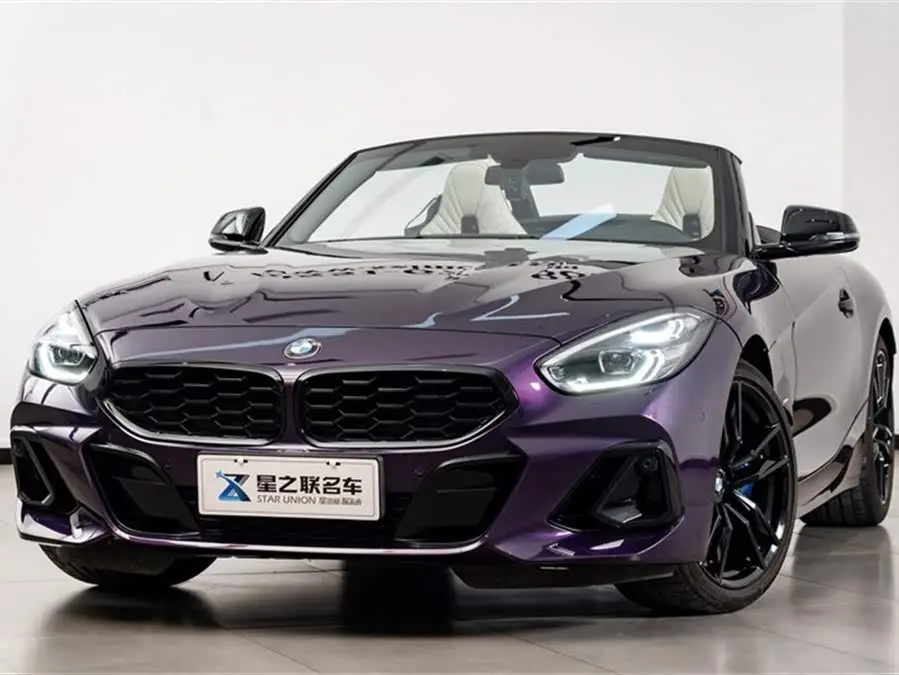 بي إم دبليو Z4 2023 sDrive 25i M حزمة رياضية ليلية