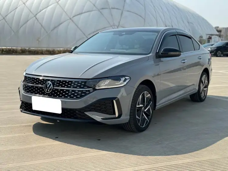 Langyi 2023 300 TSI DSG Starry Eternal Edition