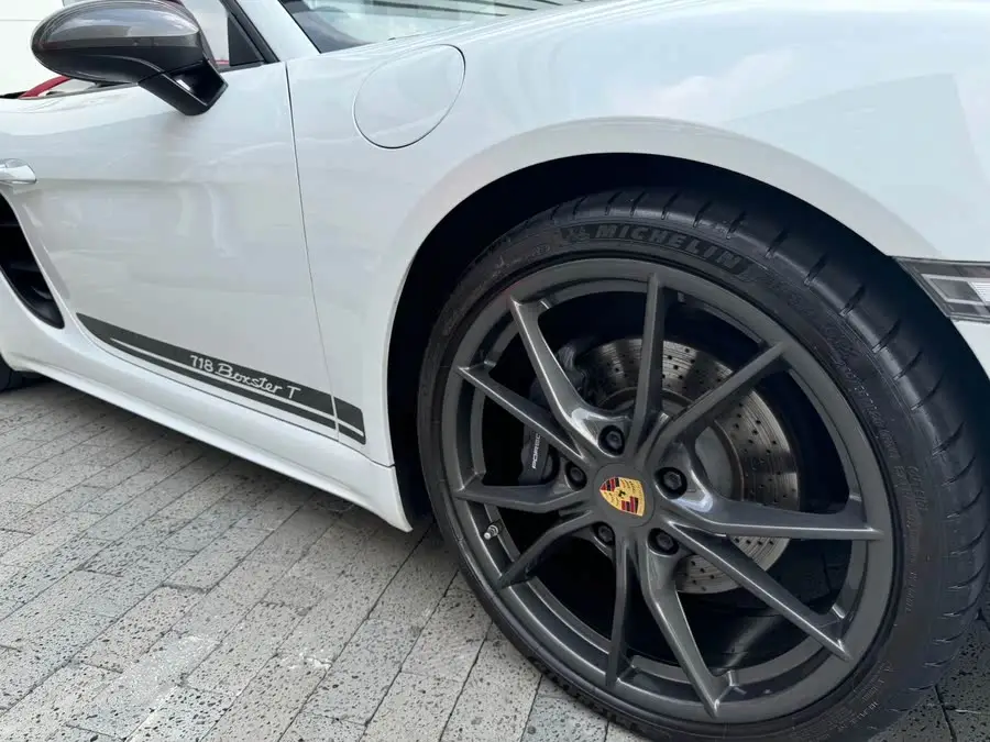 Porsche 718 2019 Model Boxster T 2.0T