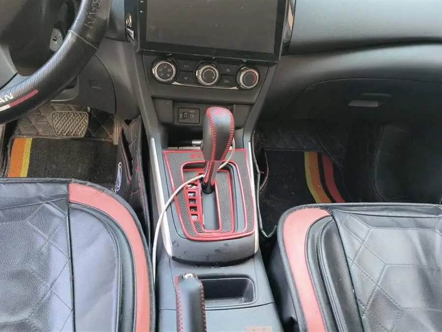 2022 نيسان سيلفي كلاسيك 1.6XE CVT نسخة الراحة