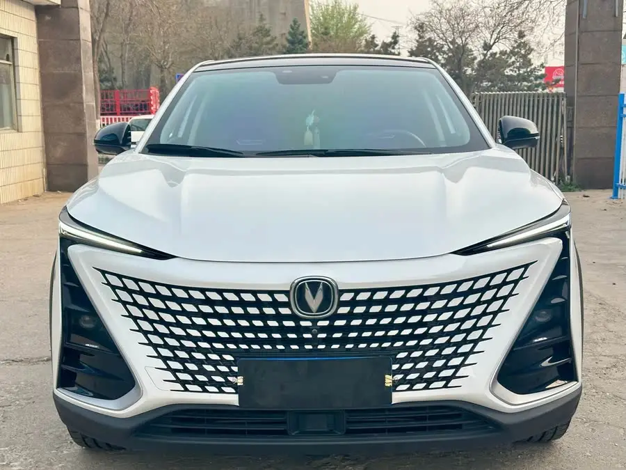 شانغن UNI-T 2020 1.5T الفاخرة