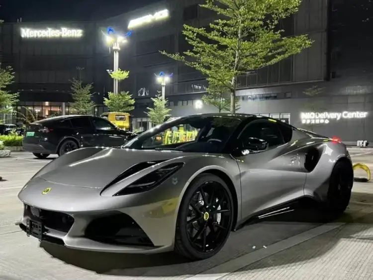 EMIRA 2022 3.5T V6 Manual First Edition