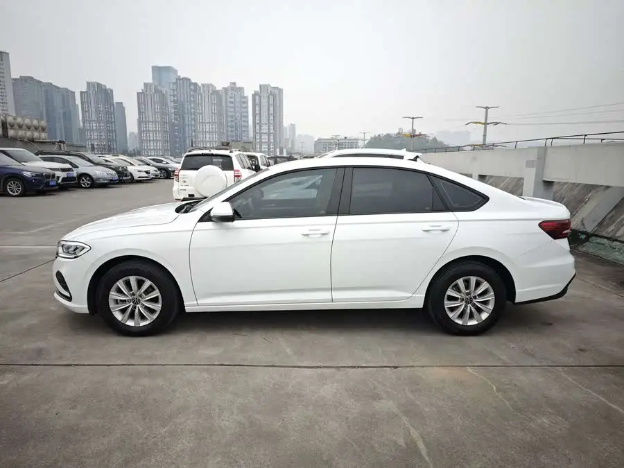 Lavida 2023 1.5L Automatic Deluxe Edition