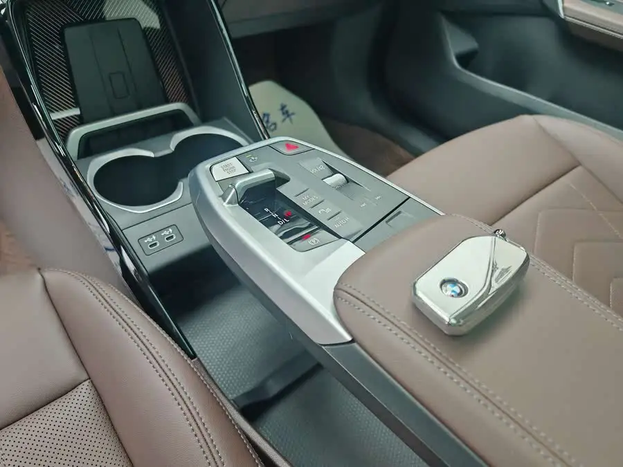 BMW X1 2024 sDrive25Li X Design Package