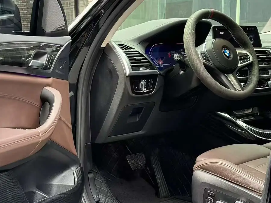 BMW X3 2021 xDrive30i Leading M Sport Package