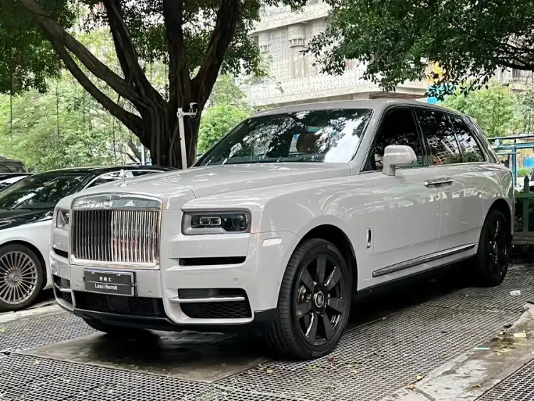 Cullinan 2018 Model Five-Seater