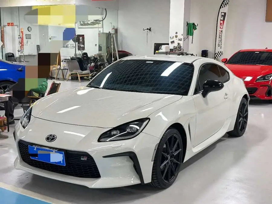 تويوتا 86 2022 GR 86 2.4L يدوي