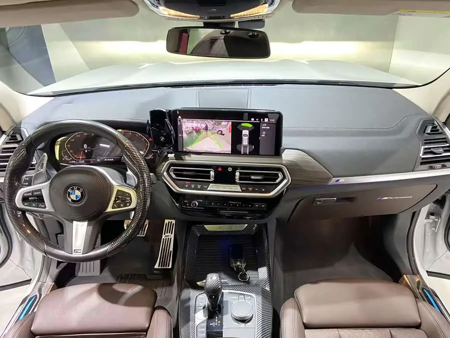 BMW X3 2022 xDrive30i Leading M Night Package