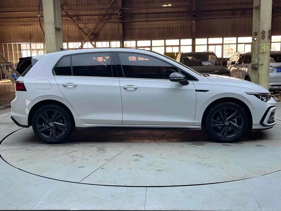 غولف 2021 280TSI DSG R-Line