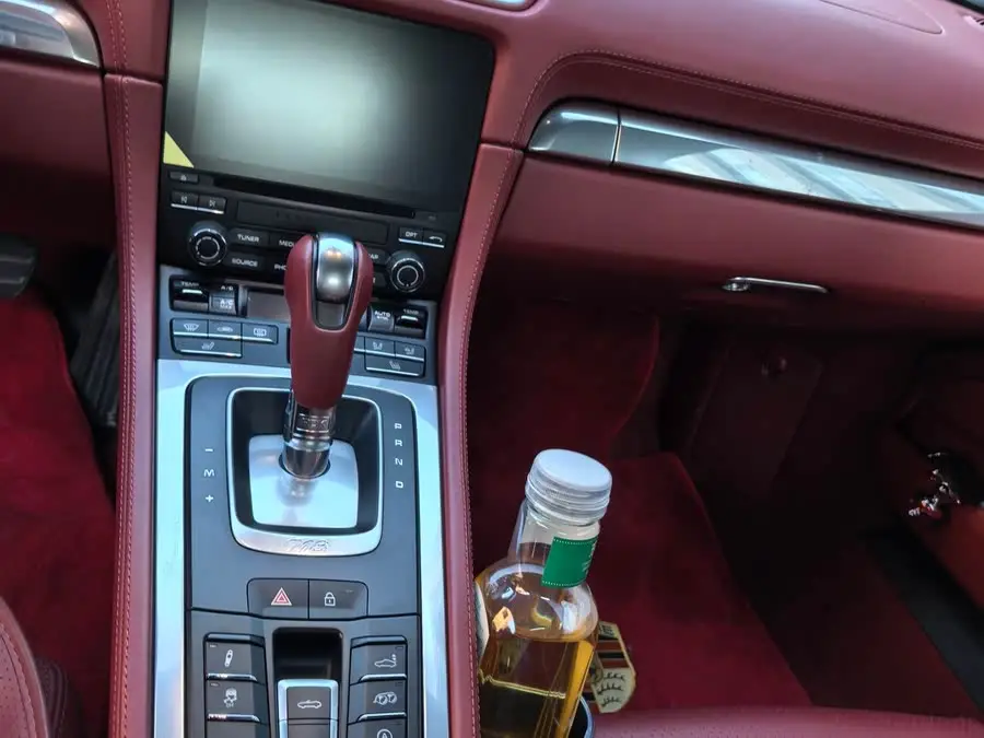 Porsche 718 2022 Model Boxster 2.0T