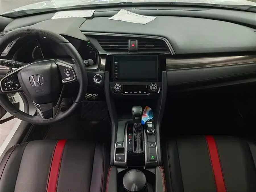 Civic 2021 HATCHBACK 220TURBO CVT Cool Control