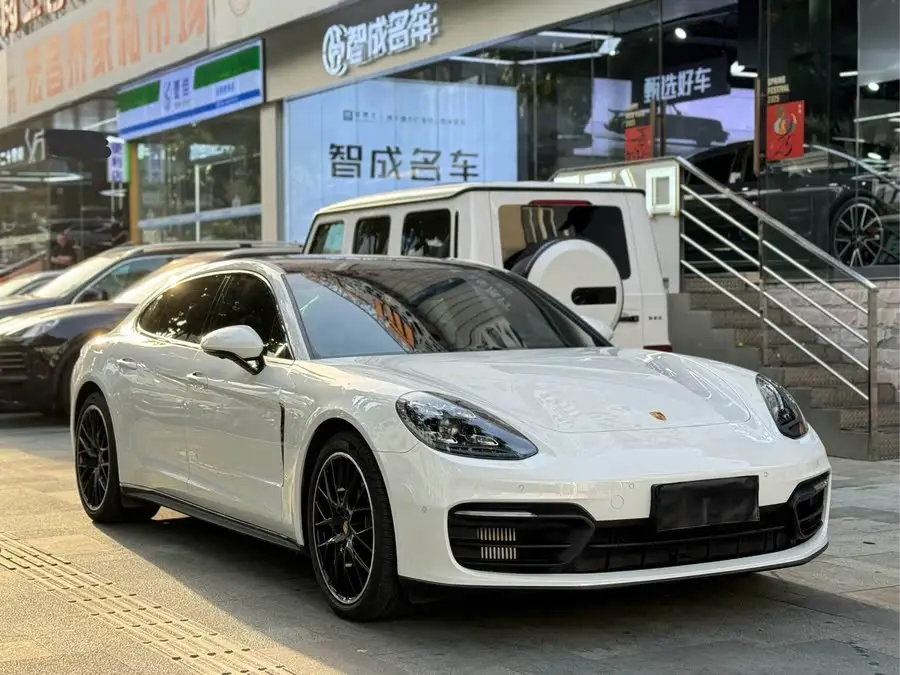 2022 Panamera Executive Platinum Edition 2.9T