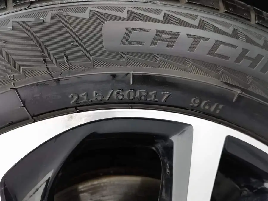 تويوتا C-HR 2020 2.0L النسخة المتقدمة